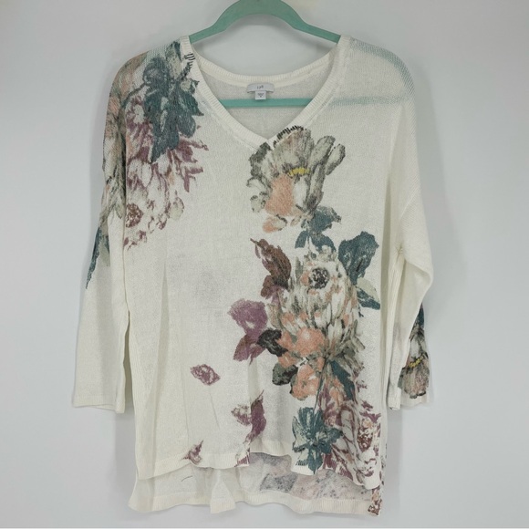 J. Jill Sweaters - J. Jill Floral Print Linen Blend Relaxed Fit V-Neck Sweater Size M
